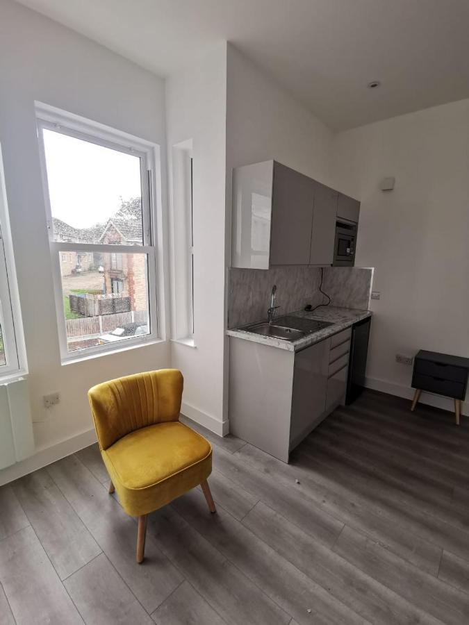Seafront Suites - Close To Beach, Train Station & Southend Airport 사우스엔드온시 외부 사진